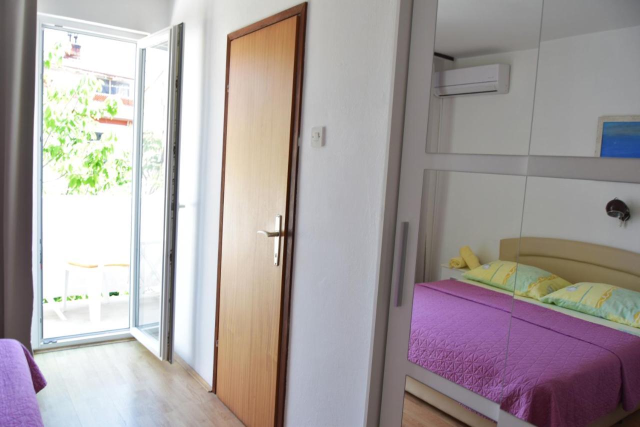 Guest House Tina Rab Town Exterior photo